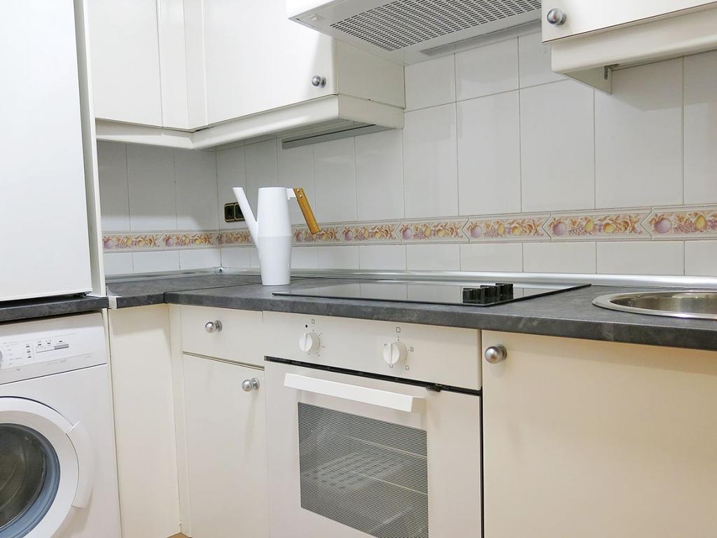 Almaden Apartment มาดริด ห้อง รูปภาพ